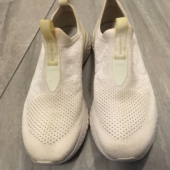 Nike Running Shoes - Picture 5 of 5